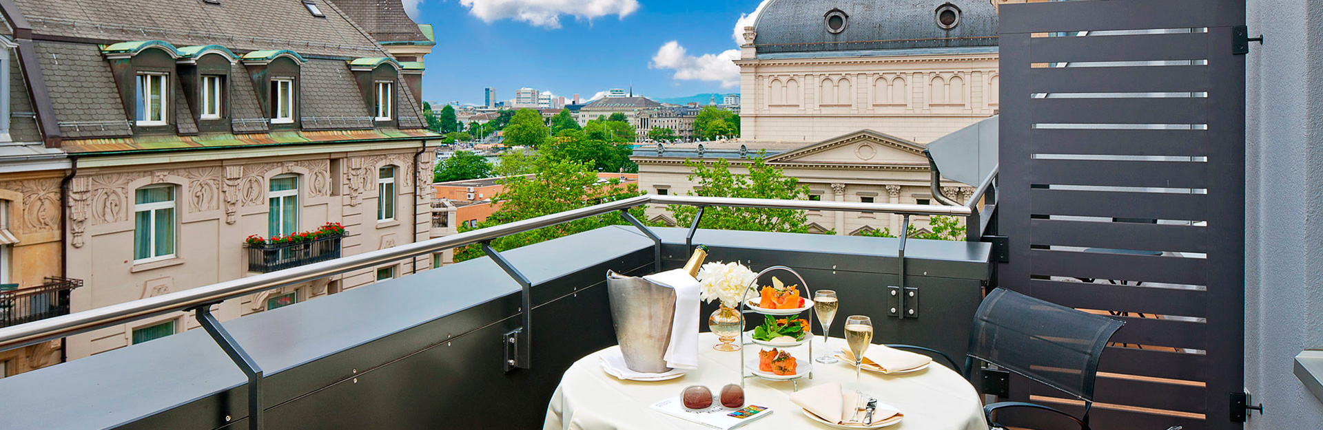 Hotel Opera banner 1