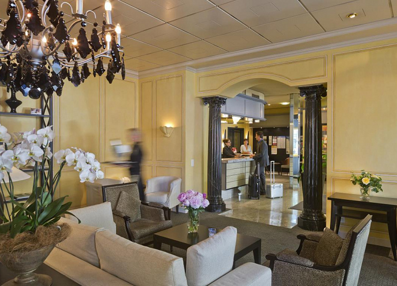 Hotel Opera 4