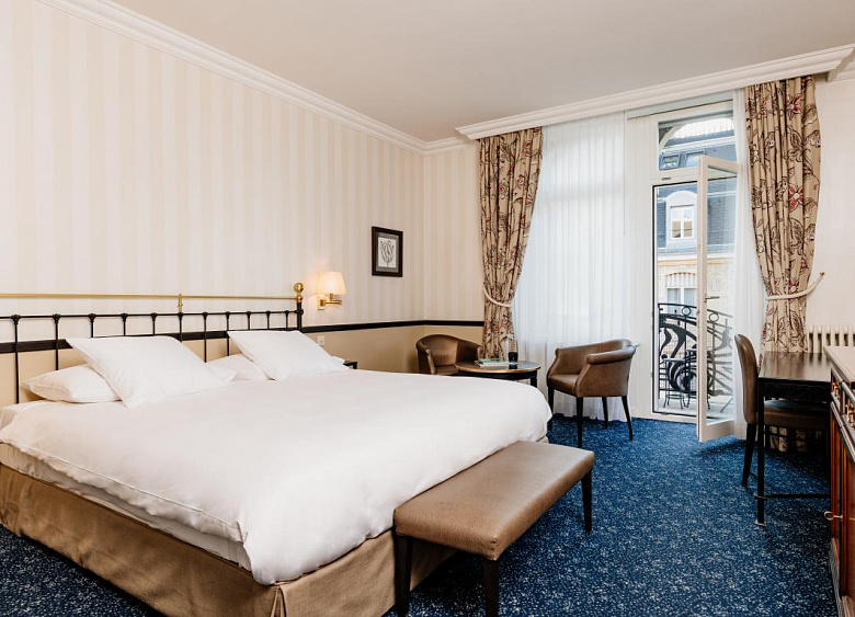 Hotel Opera 7