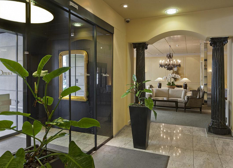 Hotel Opera 3
